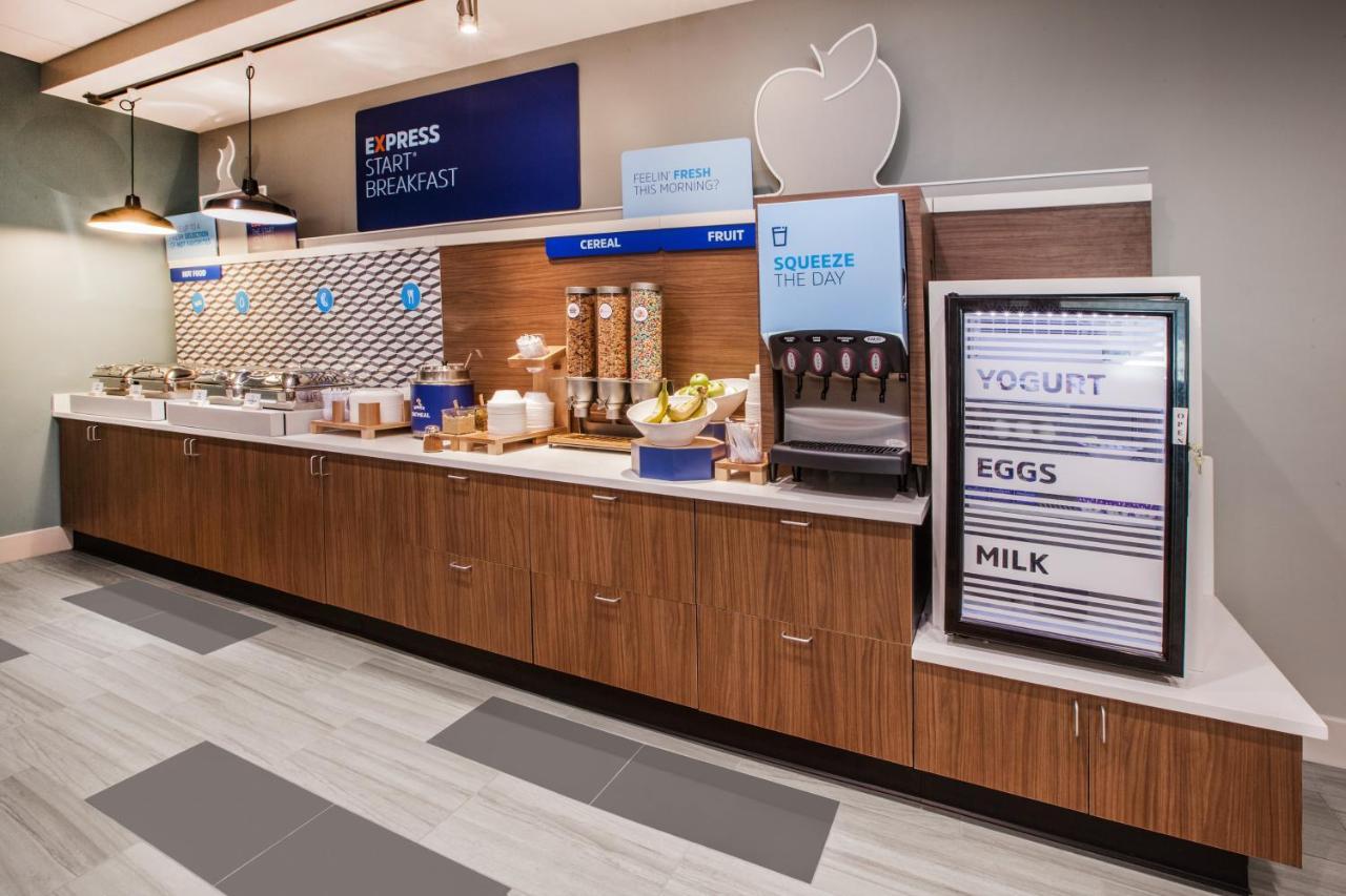 Holiday Inn Express - Cabot By Ihg エクステリア 写真
