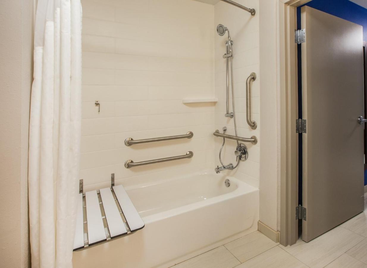 Holiday Inn Express - Cabot By Ihg エクステリア 写真